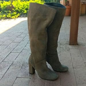 Slouch suede boots